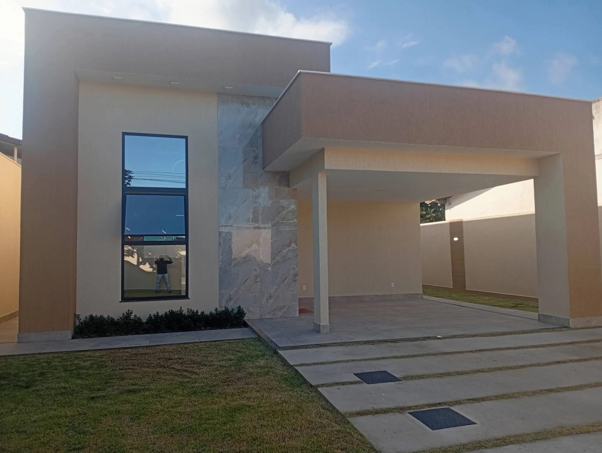 JÁ PENSOU EM MORAR NESSA MARAVILHOSA CASA?